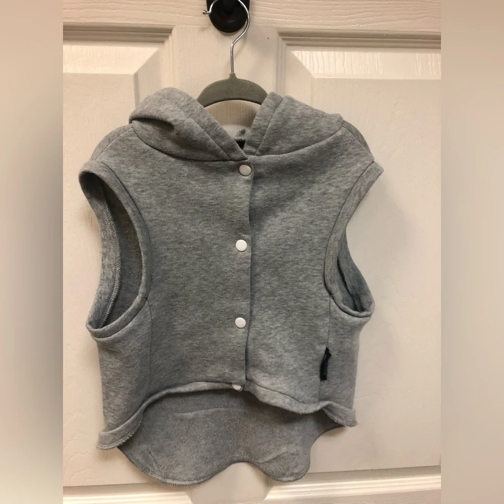 Hunter Gray Dog Hoodie with Red & Green 'U' Logo